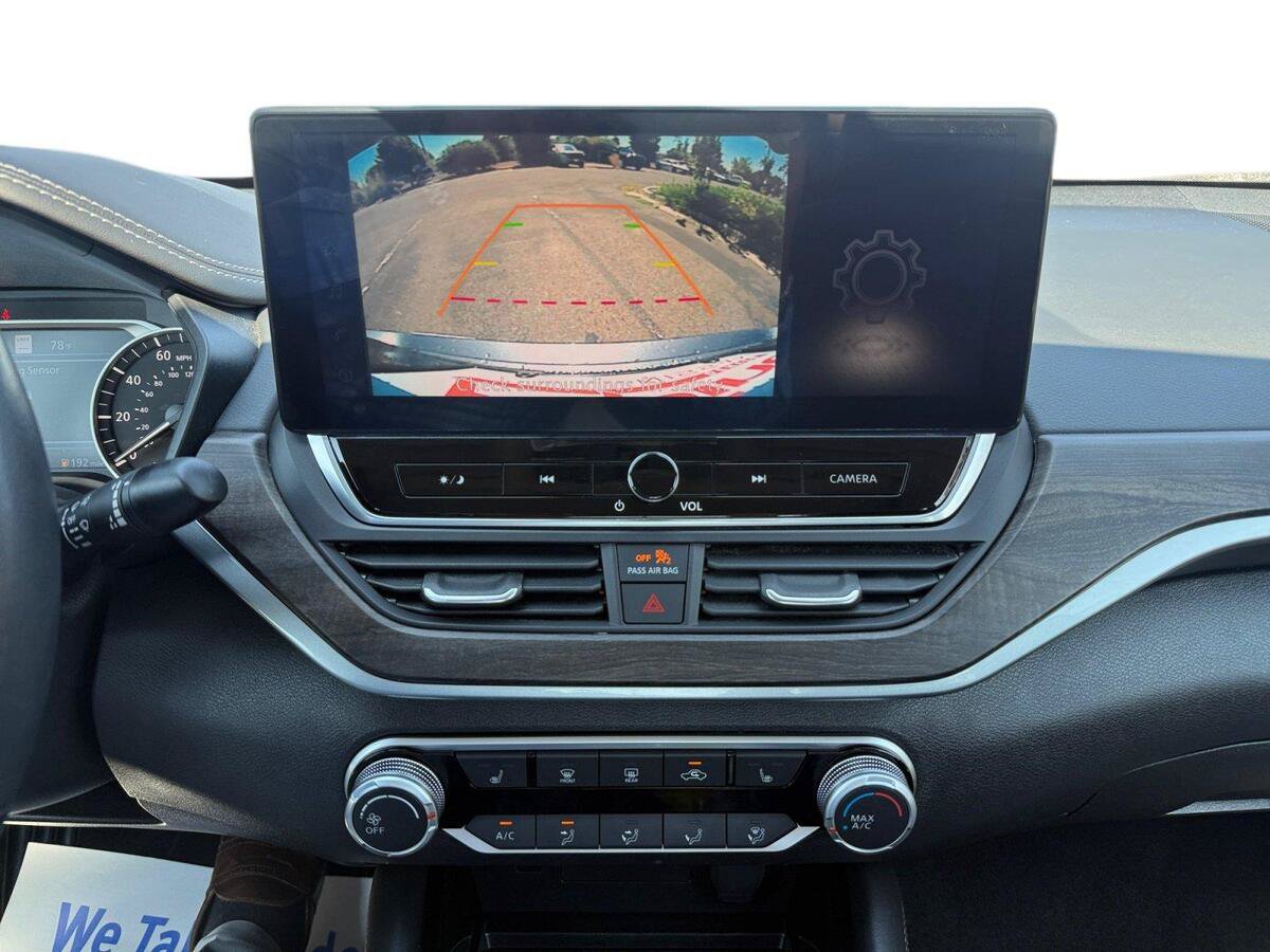 Used 2024 Nissan Altima 2.5 SV w/ SV Premium Package FWD image 20