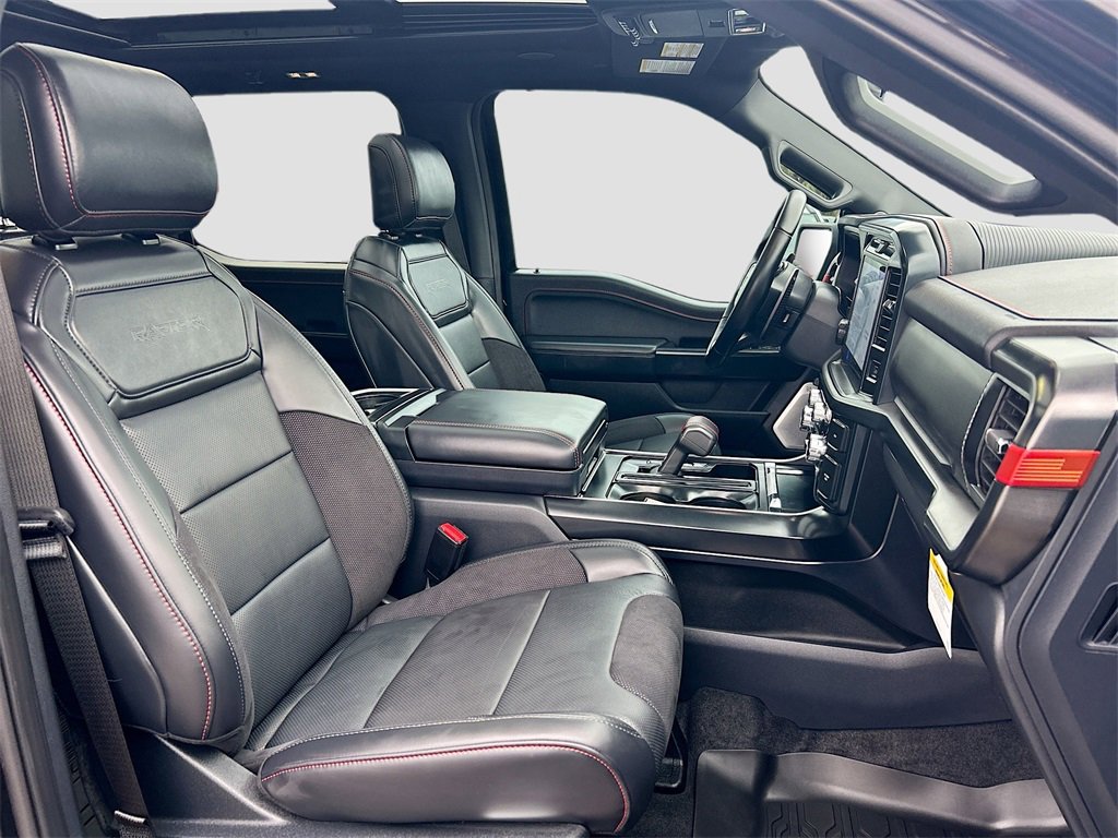 Used 2025 Ford F150 Raptor image 28