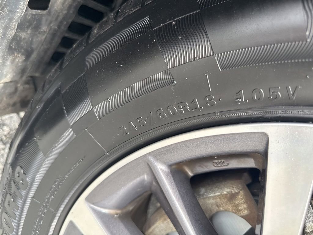 Used 2017 Toyota Highlander XLE FWD image 35