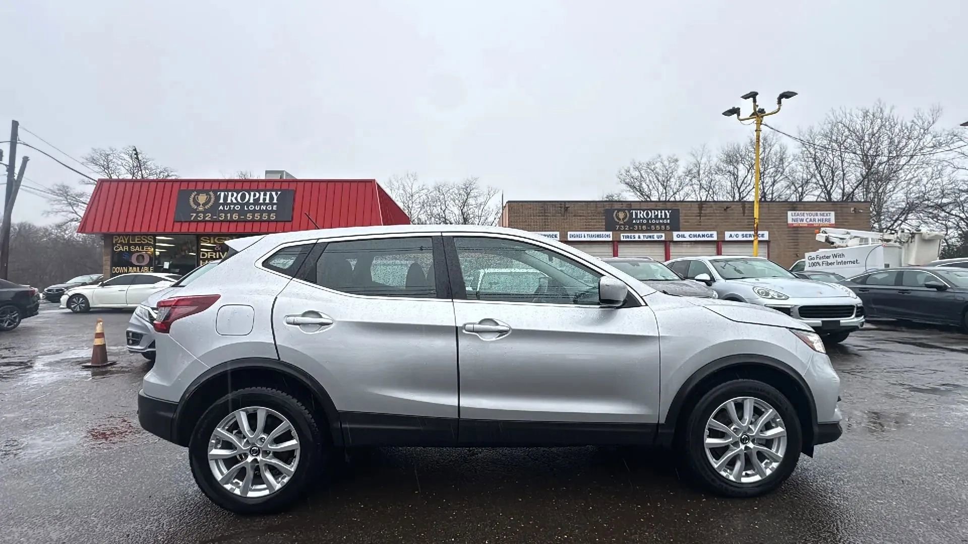 Used 2022 Nissan Rogue Sport S AWD/4WD image 4