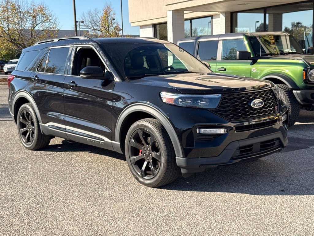 Used 2024 Ford Explorer ST w/ Equipment Group 401A AWD/4WD image 14