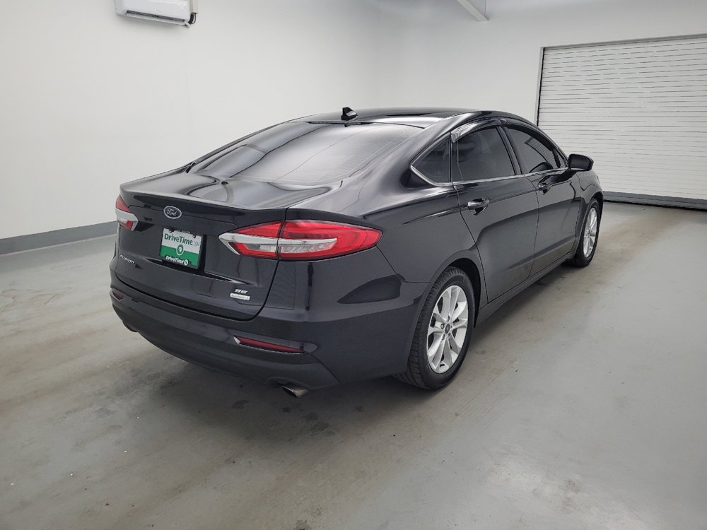 Used 2019 Ford Fusion SE FWD image 9