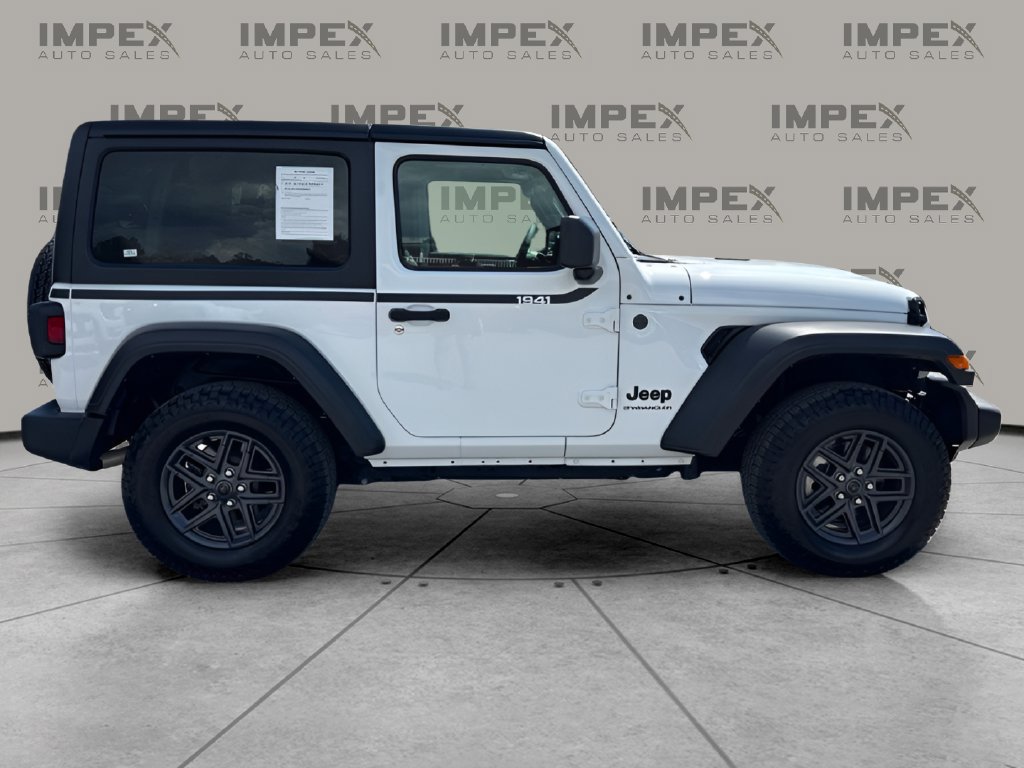 Used 2025 Jeep Wrangler Sport AWD/4WD image 6