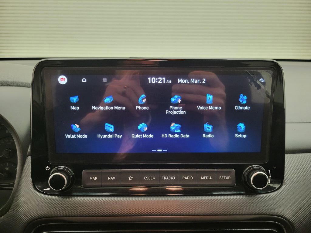 Used 2023 Hyundai Kona SEL w/ Convenience Package image 7