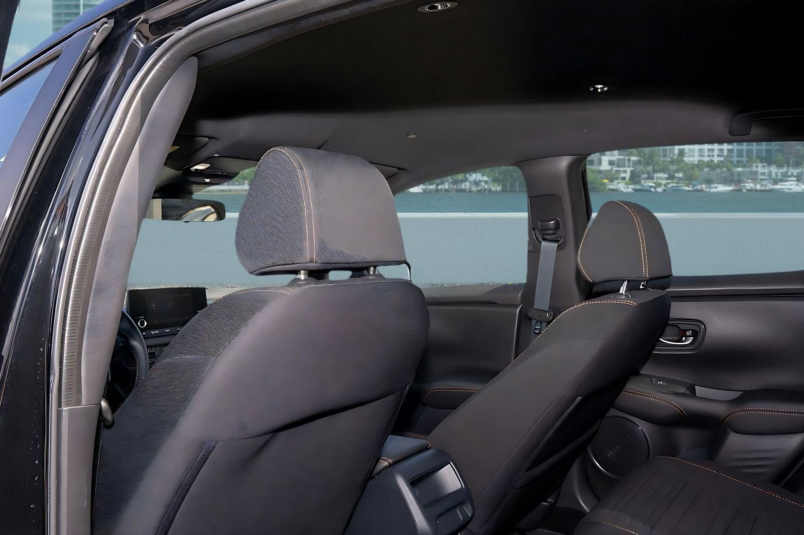 Certified 2025 Honda HR-V Sport image 19