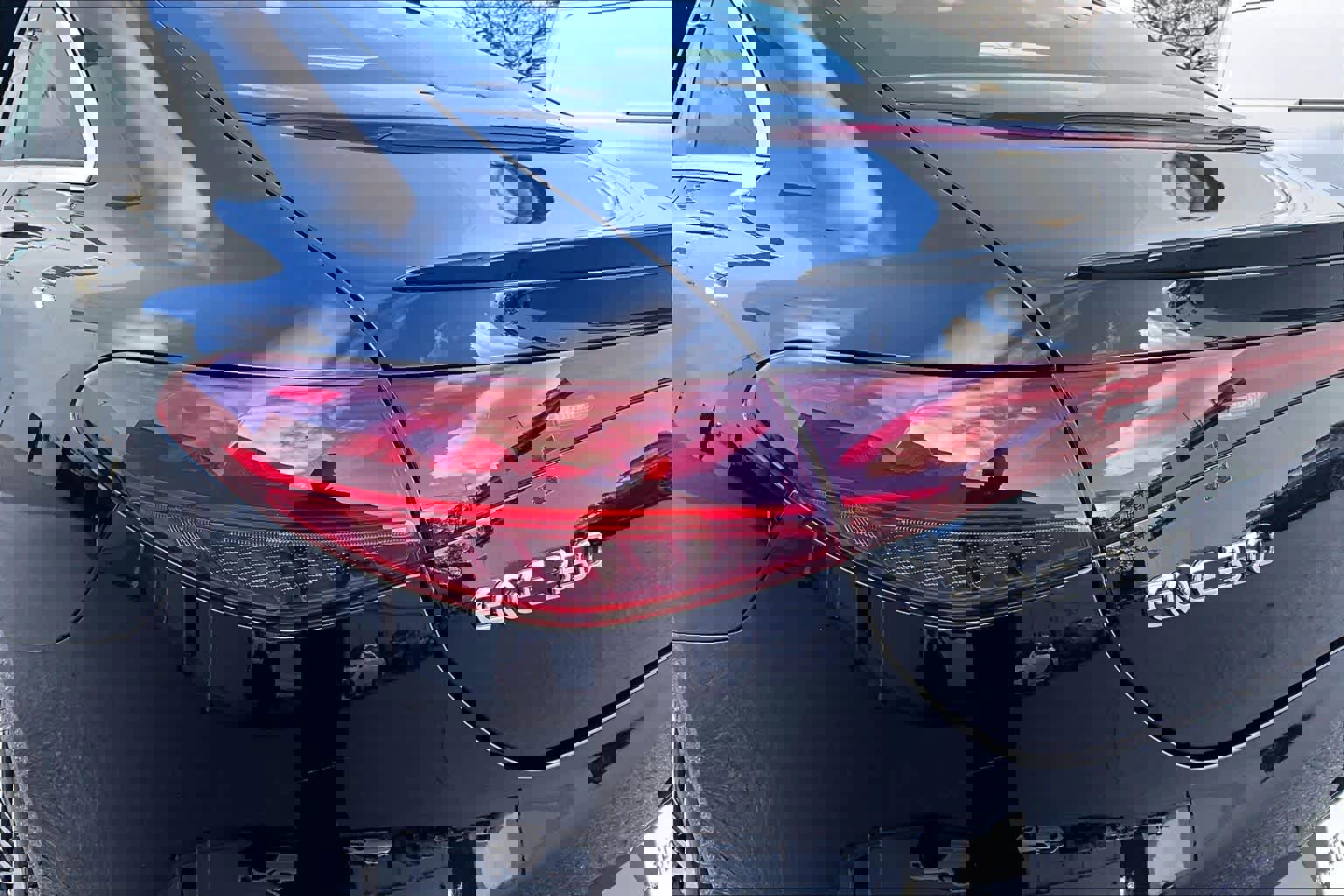 Used 2024 Mercedes-Benz EQE 350+ 4MATIC Sedan w/ Driver Assistance Package image 28