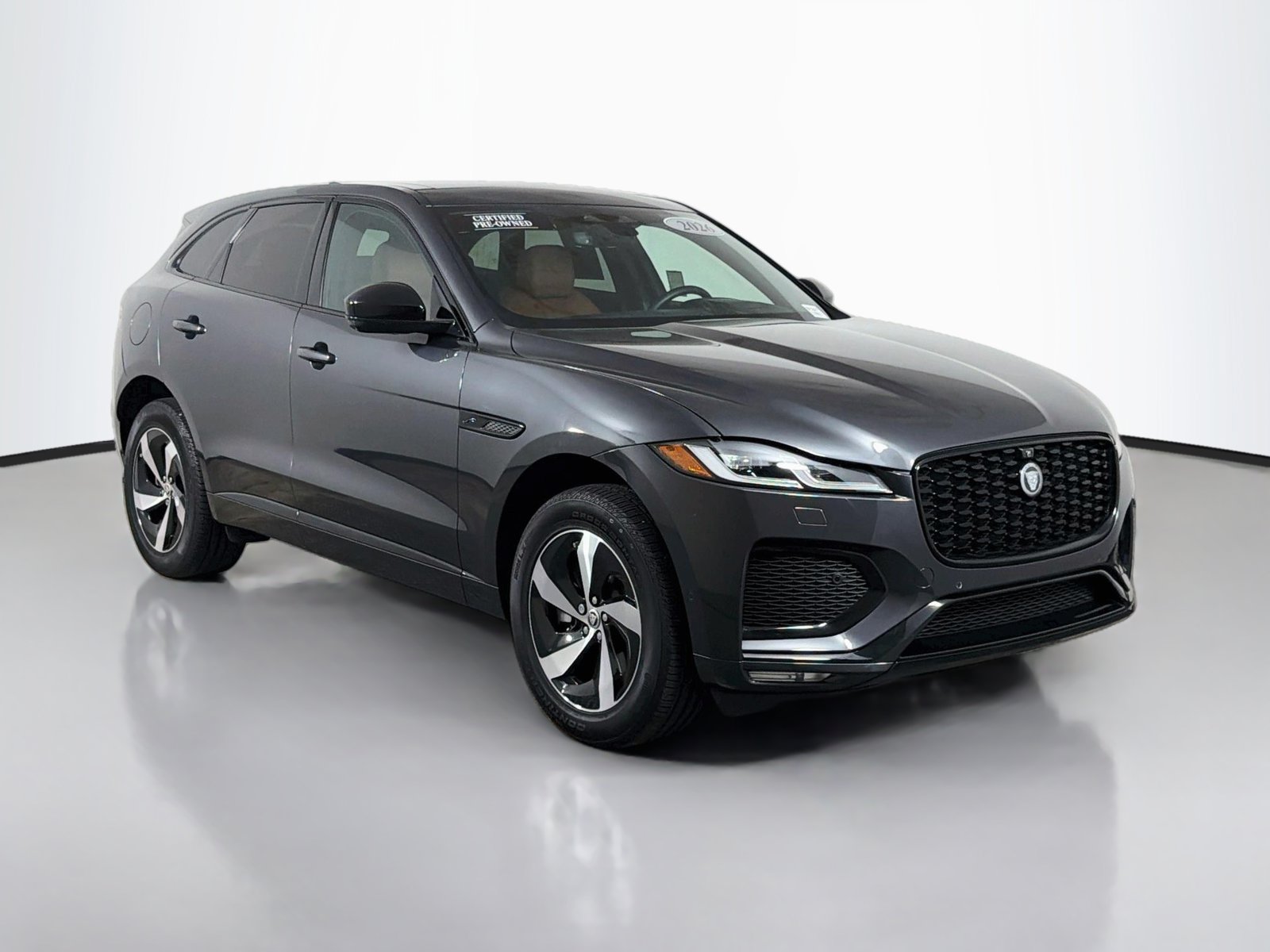 Certified 2026 Jaguar F-PACE R-Dynamic S AWD/4WD image 7