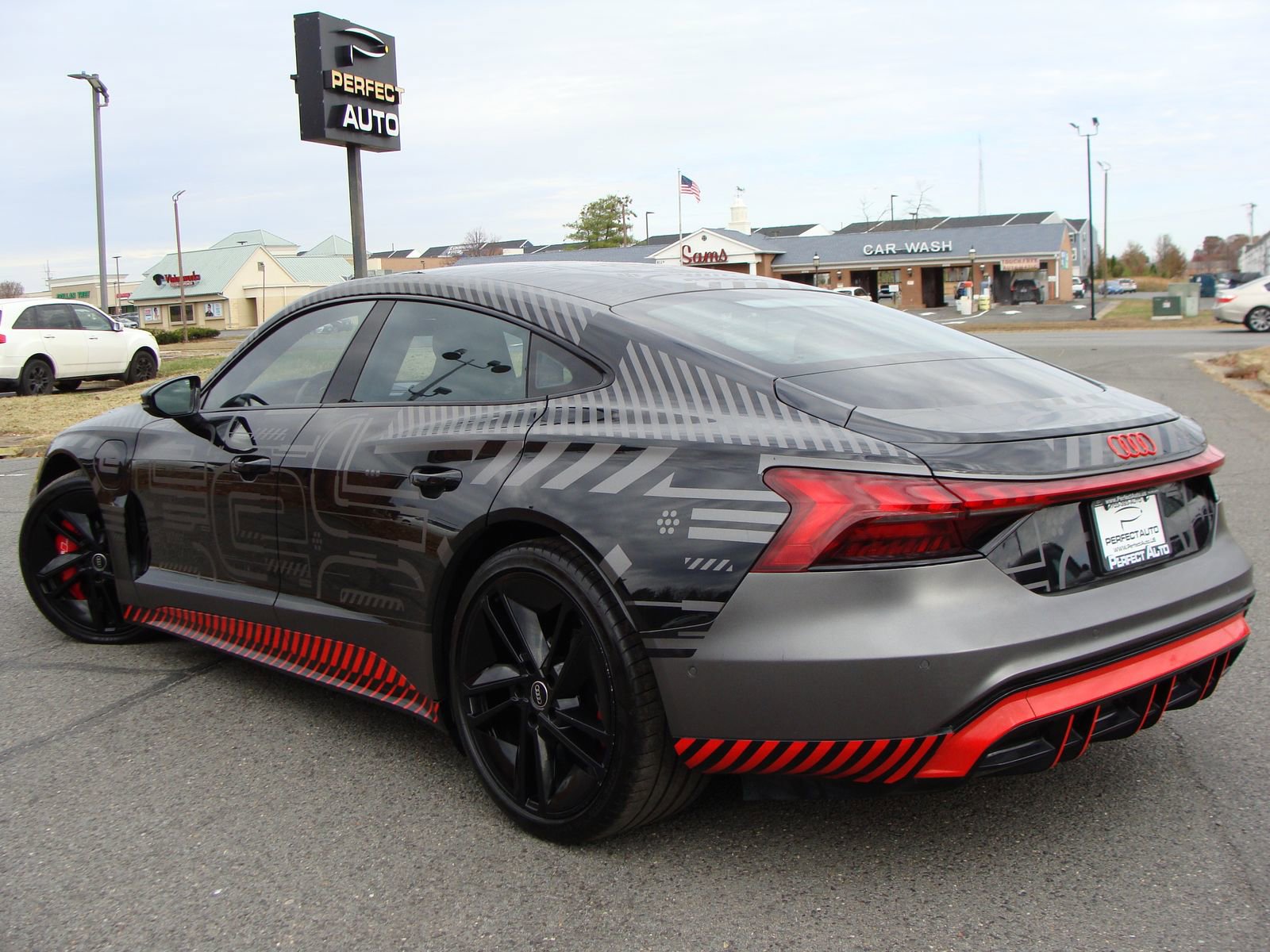 Used 2023 Audi RS e-tron GT AWD/4WD image 4
