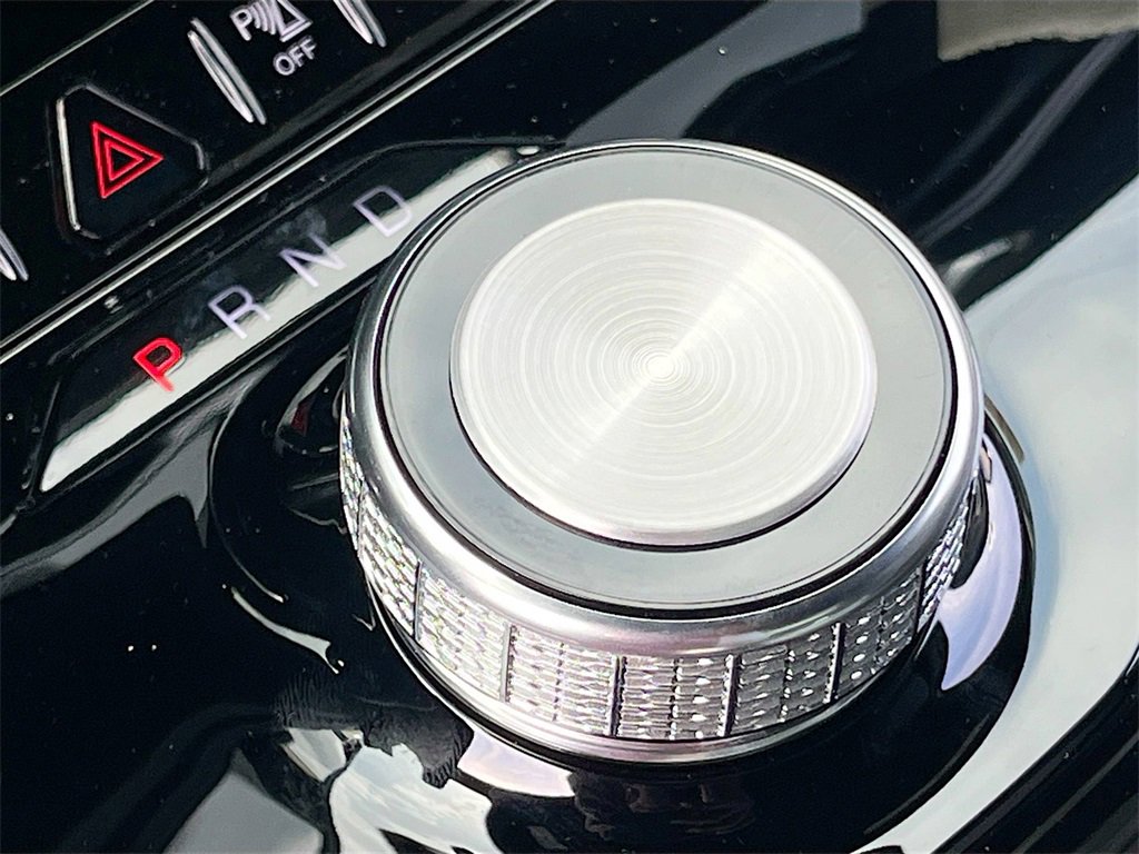 New 2025 Jeep Wagoneer L Series II w/ Premium Group I image 26