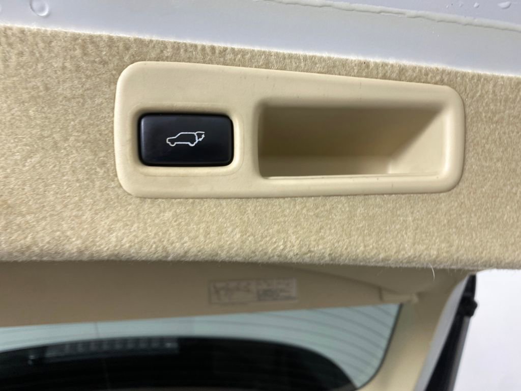 Used 2013 Lexus RX 450h FWD image 28