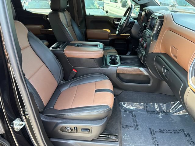 Used 2020 Chevrolet Silverado 1500 High Country w/ Technology Package AWD/4WD image 15