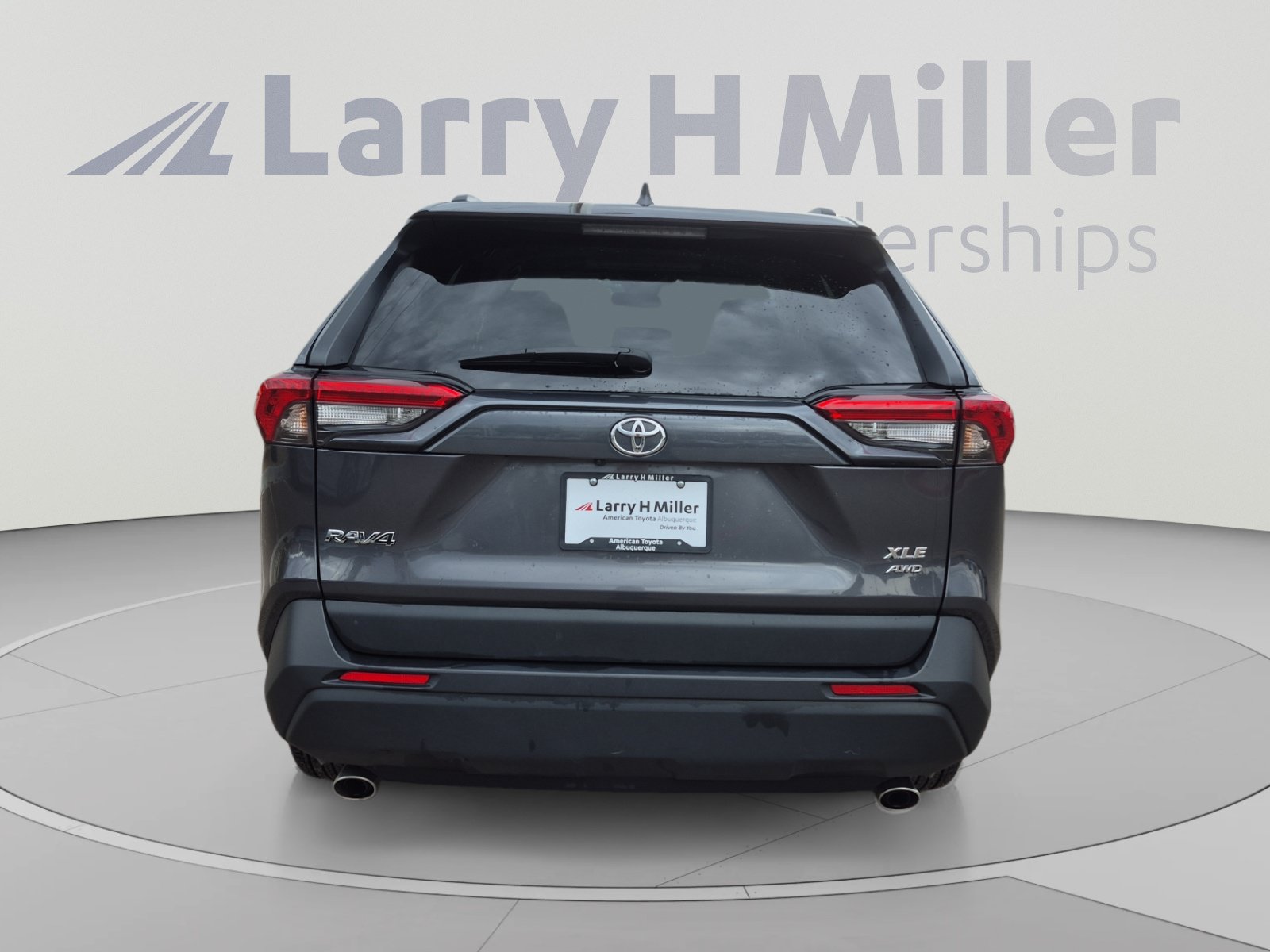 Certified 2025 Toyota RAV4 XLE AWD/4WD image 4