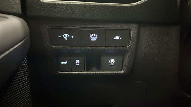 Used 2023 Hyundai Sonata SEL FWD image 32