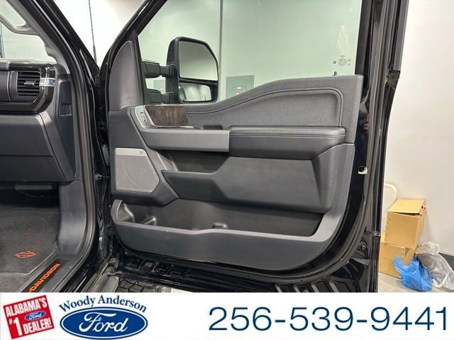 Used 2023 Ford F250 Lariat w/ Lariat Ultimate Package image 35