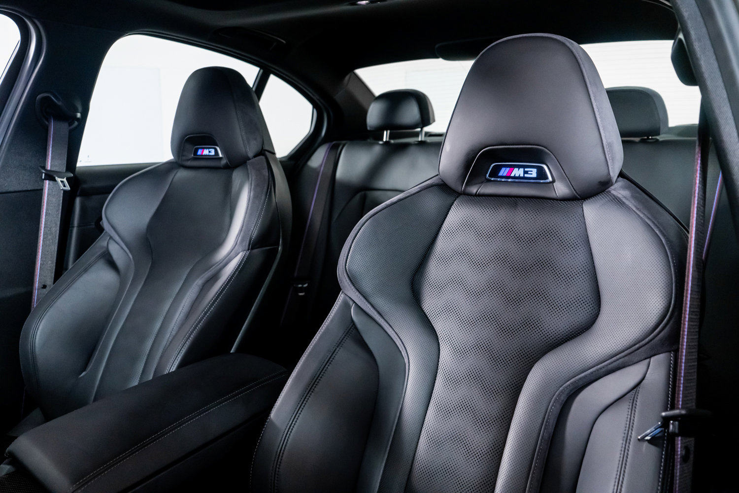 Used 2025 BMW M3 Competition w/ Executive Package image 3