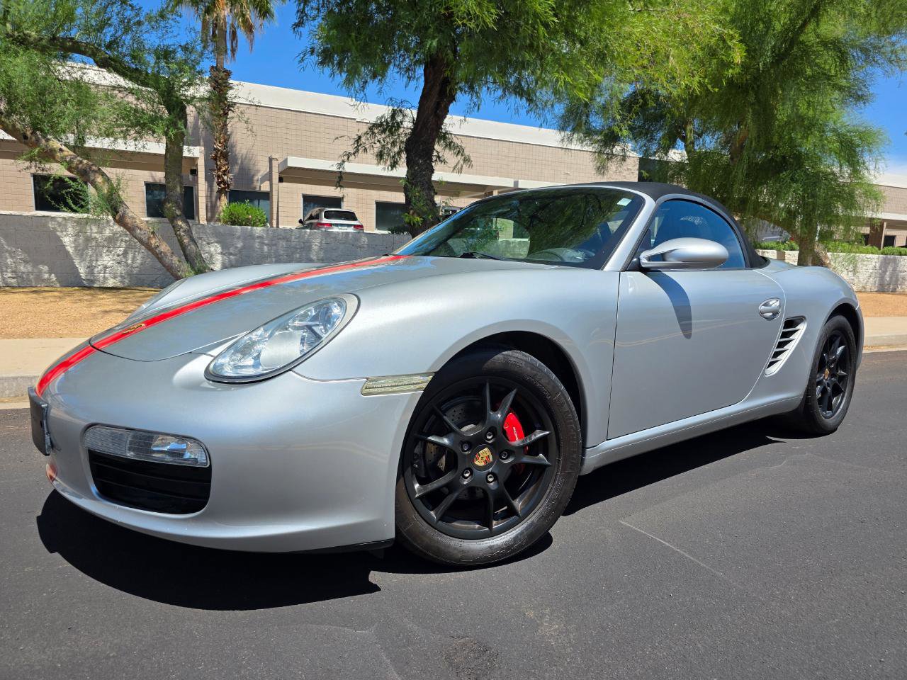 Used 2005 Porsche Boxster RWD image 2