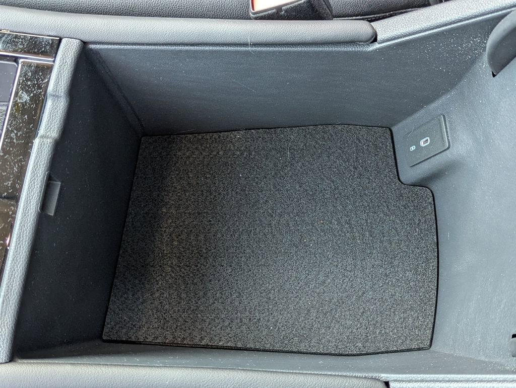 Used 2025 Volkswagen Atlas SE w/ Panoramic Sunroof Package AWD/4WD image 22