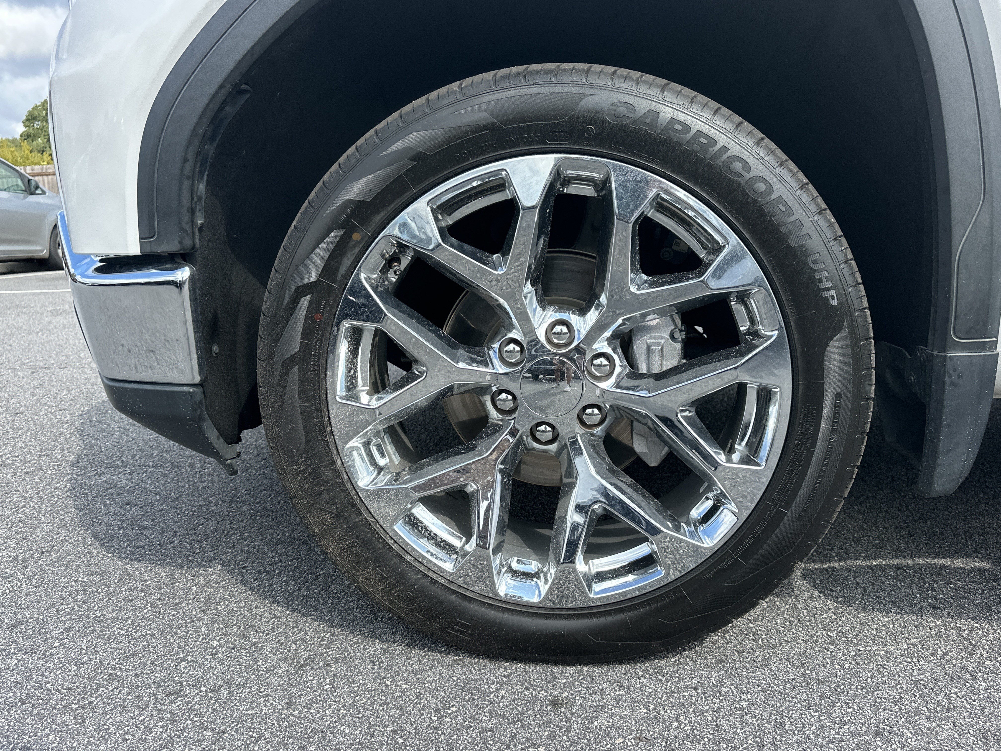 Used 2022 GMC Sierra 1500 SLT w/ SLT Premium Plus Package AWD/4WD image 12