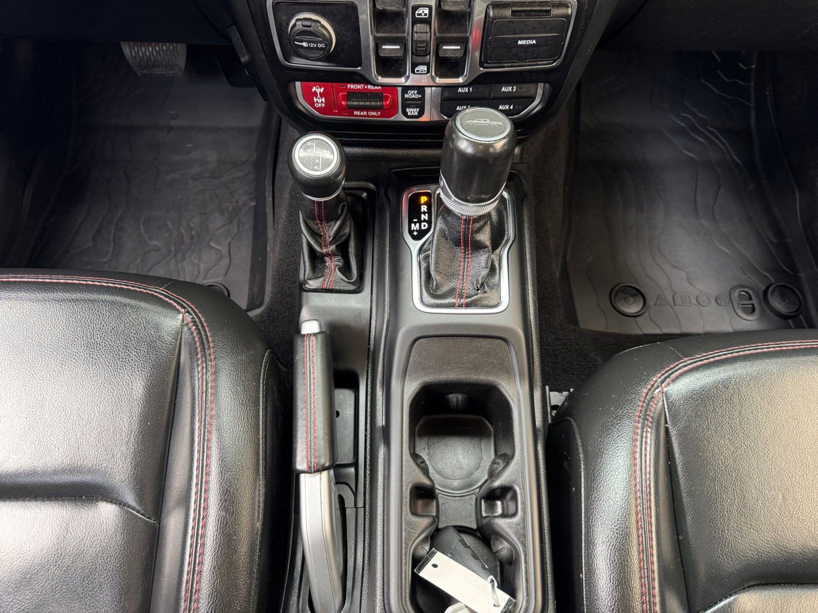 Used 2021 Jeep Gladiator Rubicon w/ Dual Top Group image 11