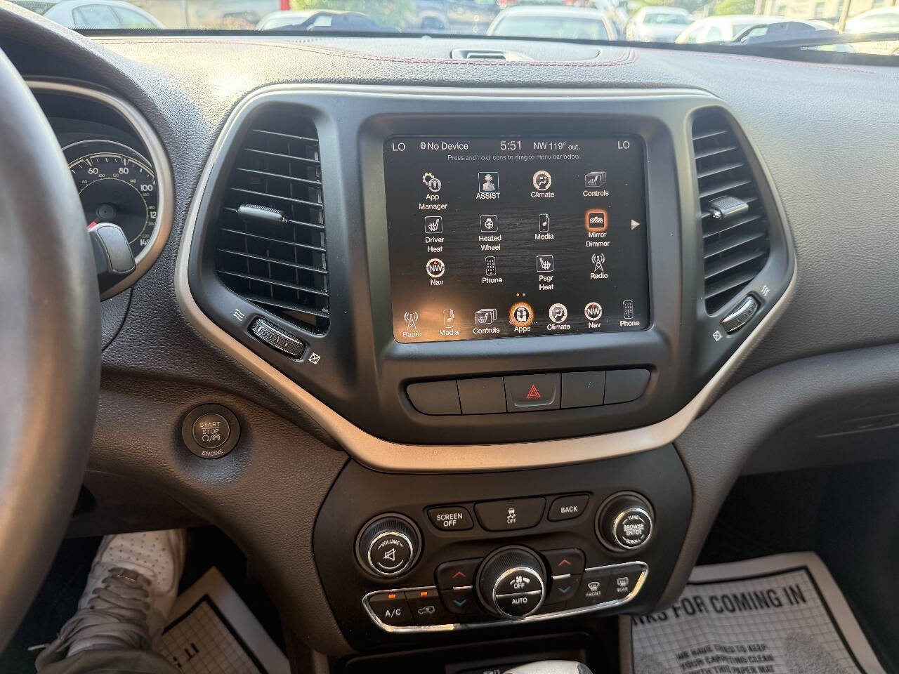 Used 2014 Jeep Cherokee Trailhawk w/ Comfort/Convenience Group AWD/4WD image 16