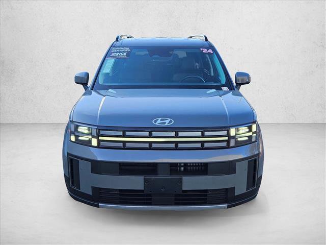 Used 2024 Hyundai Santa Fe SEL image 2