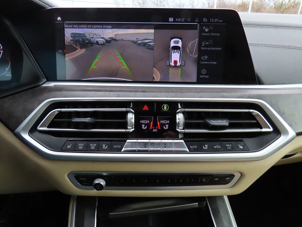 Used 2022 BMW X5 xDrive40i w/ Premium Package image 26