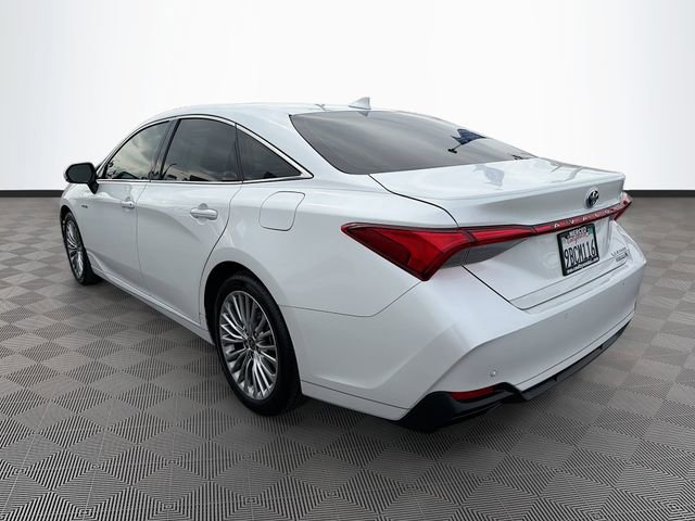 Used 2021 Toyota Avalon Limited w/ Advanced Safety Package FWD image 5