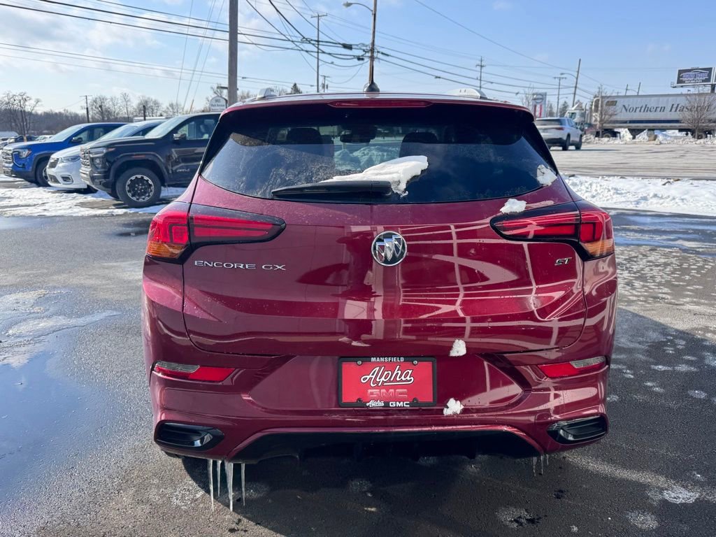 Used 2023 Buick Encore GX Select w/ Sport Touring Package image 4