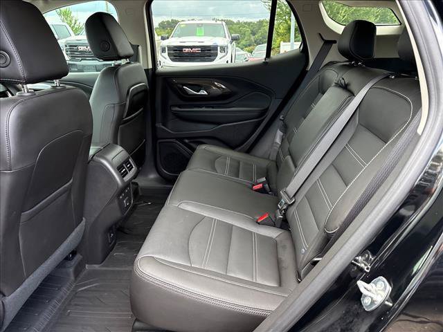 Certified 2024 GMC Terrain Denali w/ Denali Premium Package AWD/4WD image 8