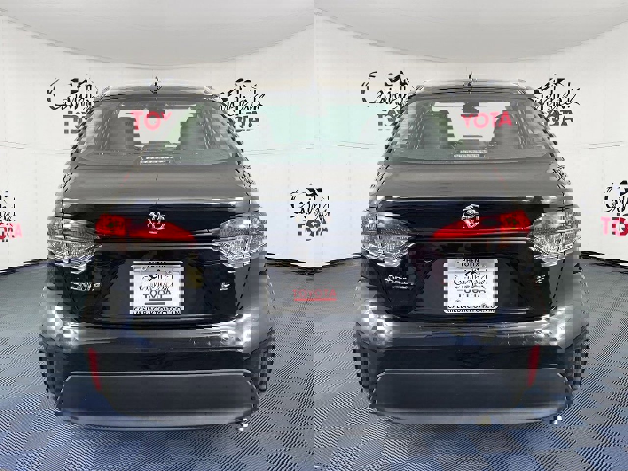 Used 2024 Toyota Corolla LE image 6