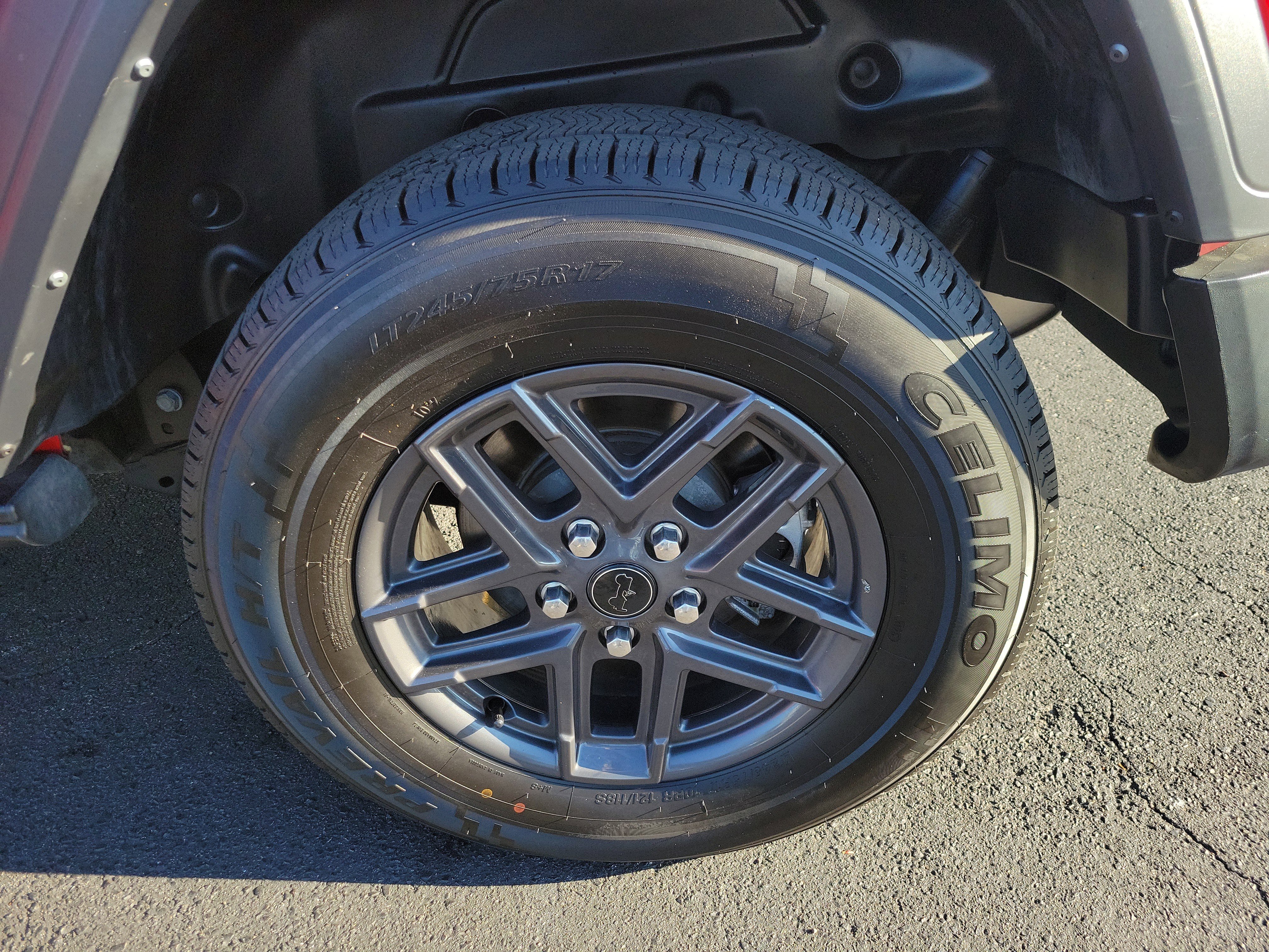 Used 2024 Jeep Wrangler Sport S image 34