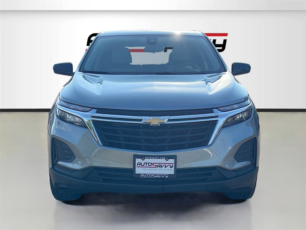 Used 2024 Chevrolet Equinox LS w/ LS Convenience Package image 2