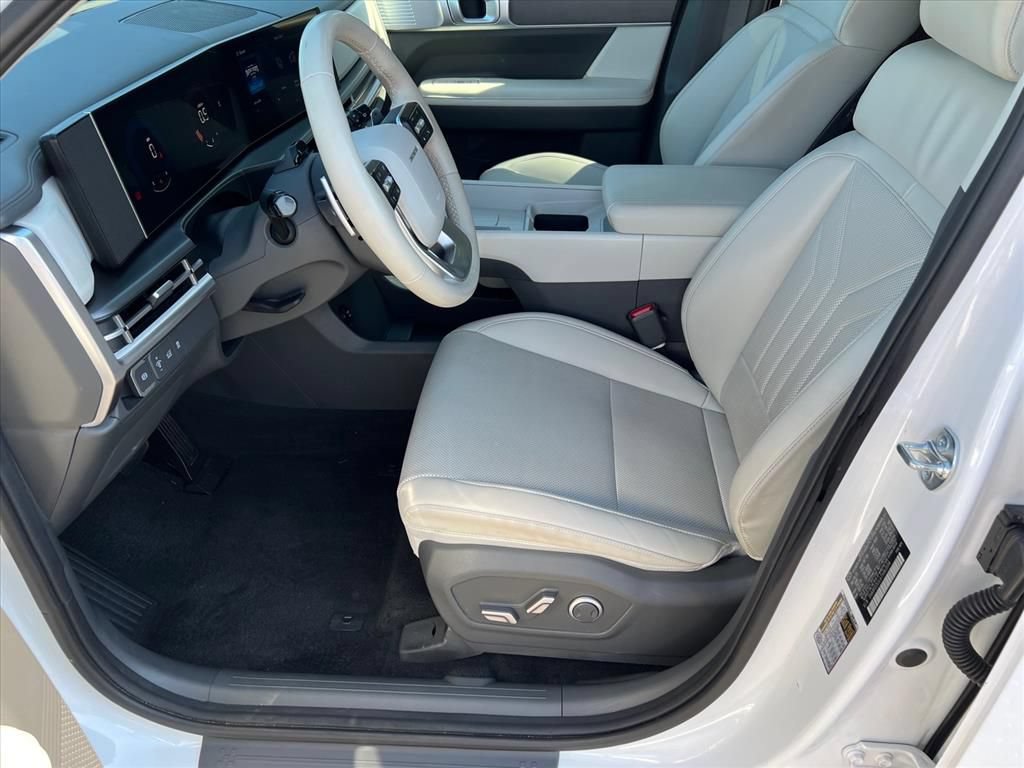 Used 2026 Hyundai Santa Fe SEL AWD/4WD image 11