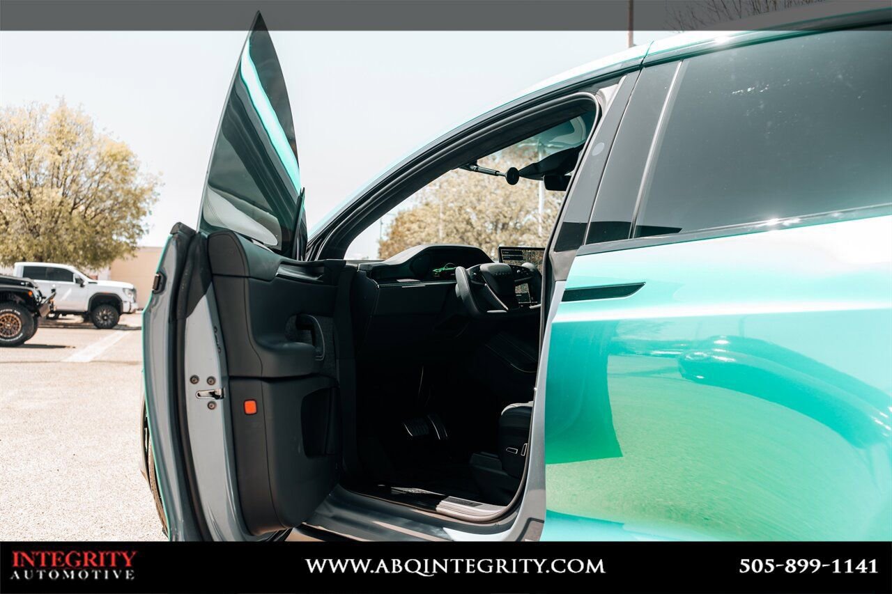 Used 2026 Tesla Model X Plaid image 14