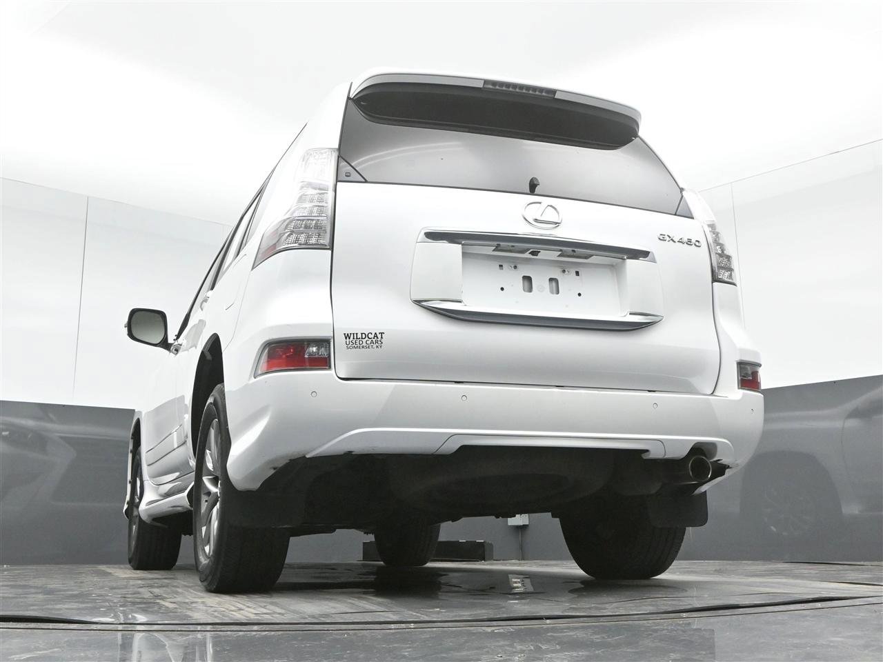 Used 2016 Lexus GX 460 Luxury AWD/4WD image 34