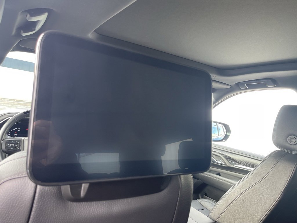 Used 2023 GMC Yukon Denali w/ Denali Reserve Package image 27