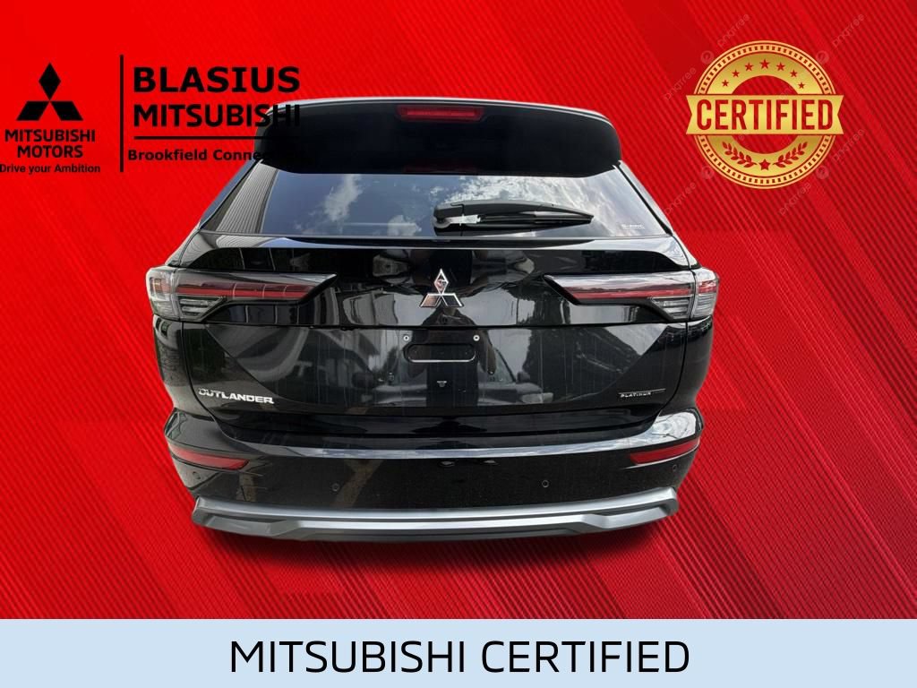 Used 2025 Mitsubishi Outlander AWD image 9