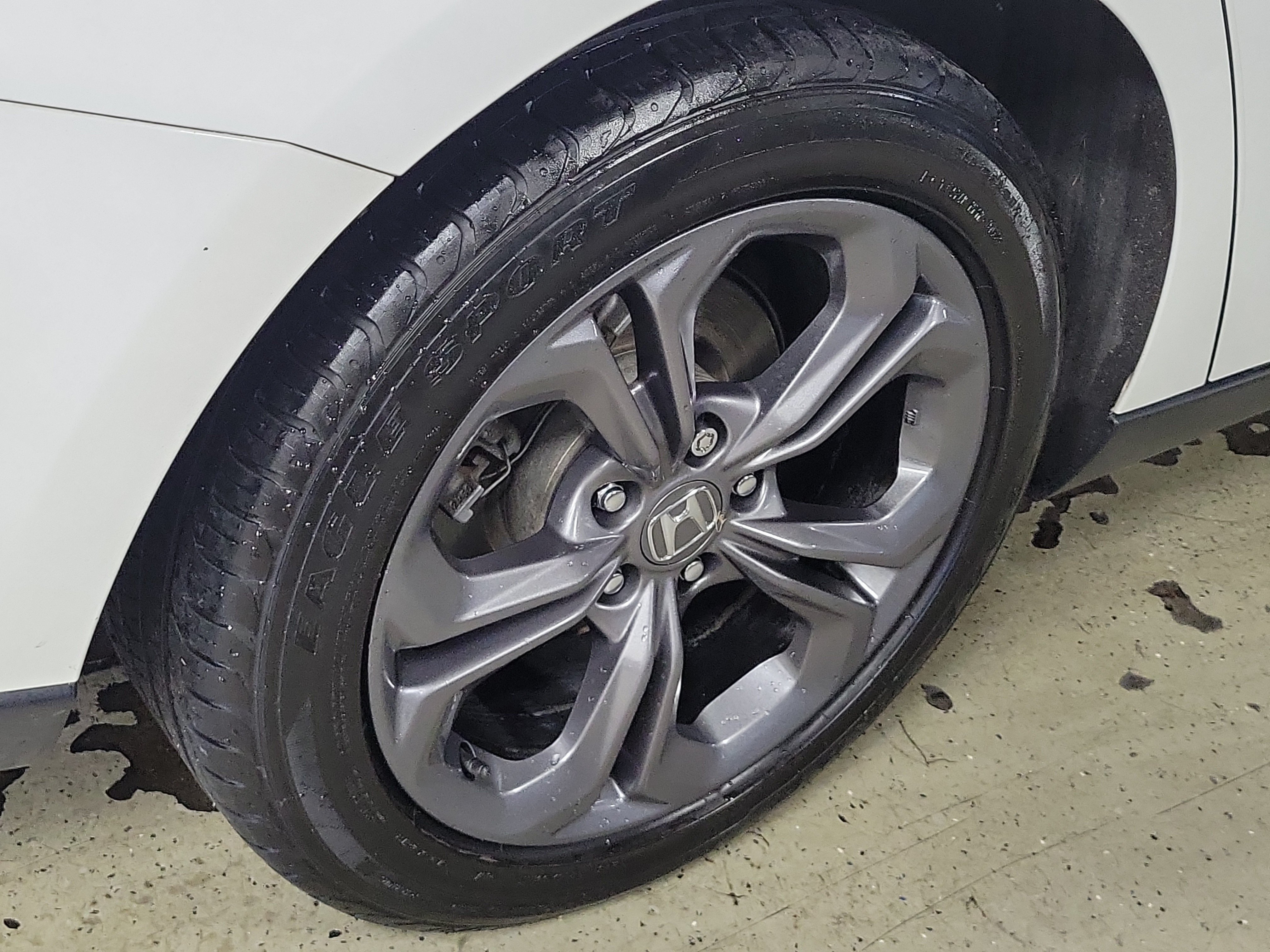 Used 2023 Honda Accord EX image 6