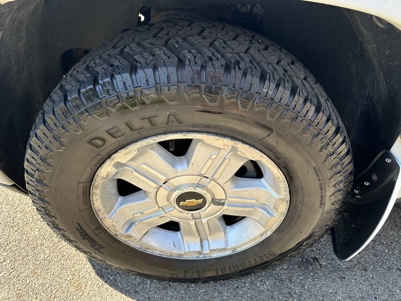 Used 2011 Chevrolet Tahoe LT w/ Luxury Package image 36