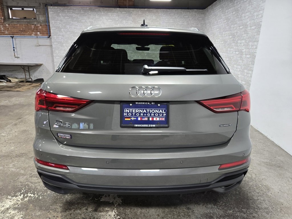 Used 2024 Audi Q3 2.0T Premium image 47