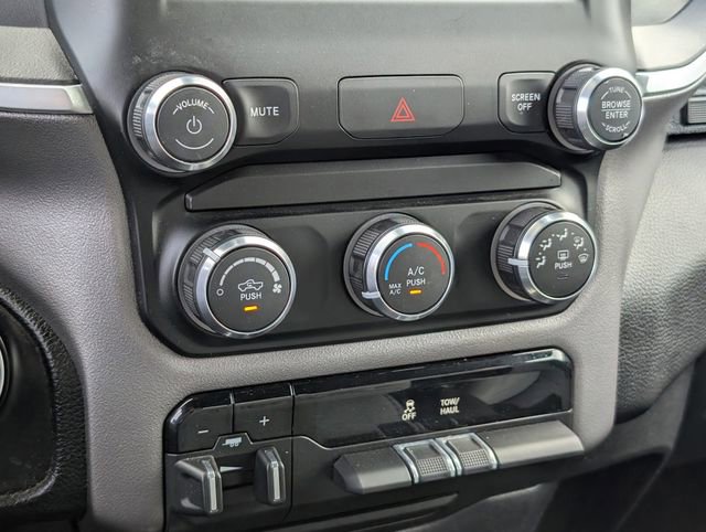 Used 2022 RAM 1500 Big Horn AWD/4WD image 17