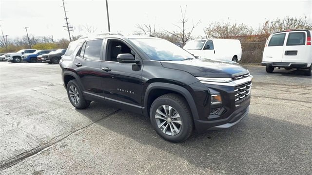 New 2026 Chevrolet Equinox LT w/ Convenience Package II image 2
