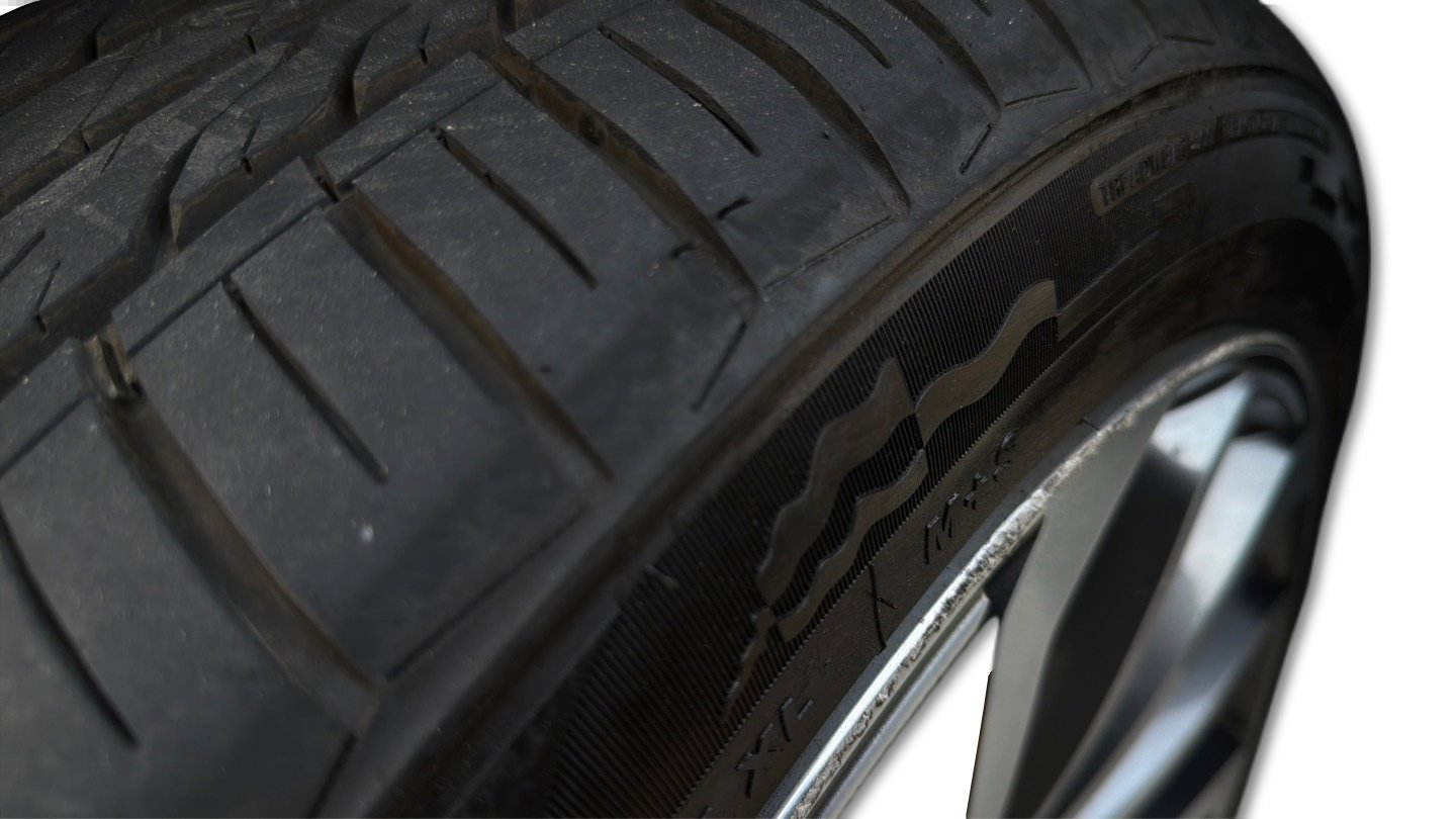 Used 2015 Land Rover Range Rover Autobiography AWD/4WD image 48