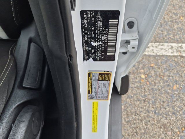 Used 2022 Hyundai Venue SEL FWD image 28