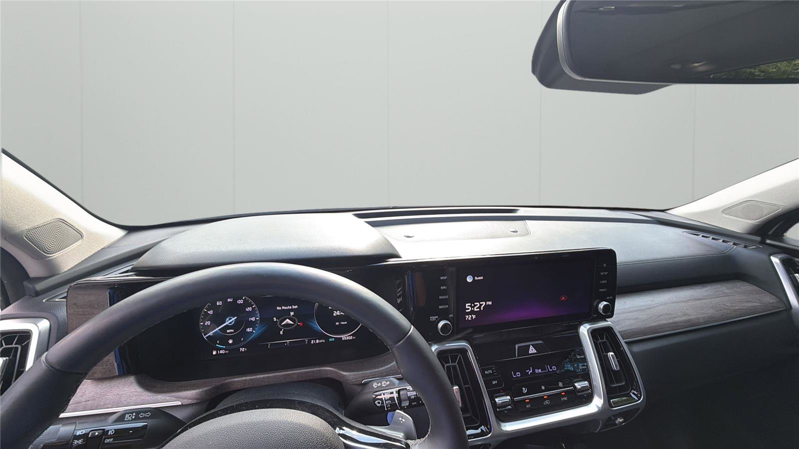 Used 2021 Kia Sorento SX Prestige AWD/4WD image 23