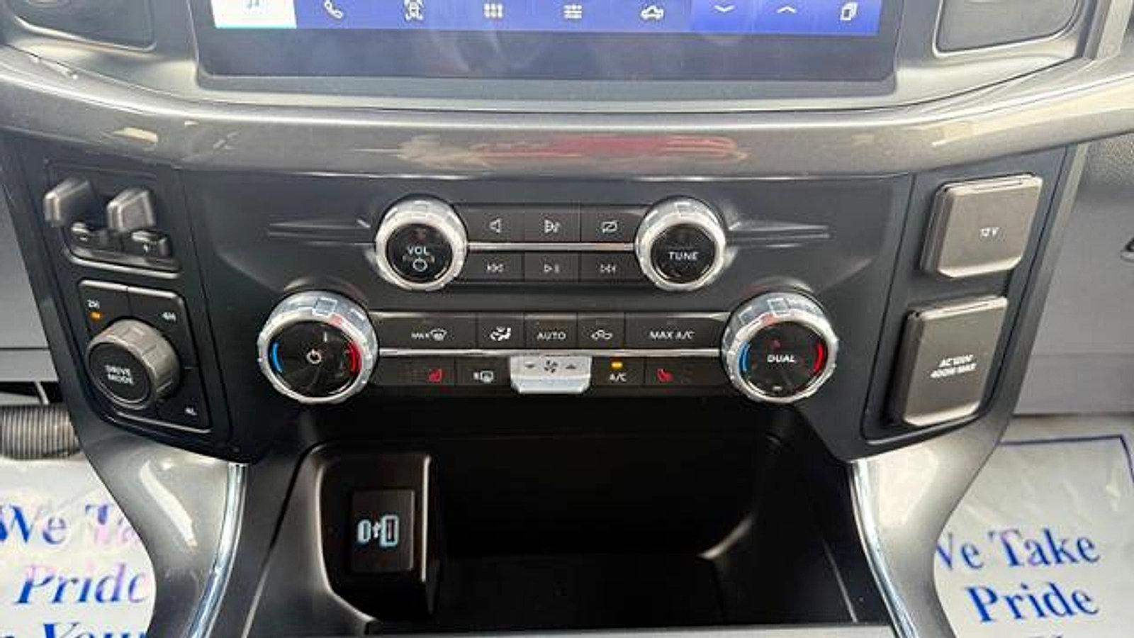 Used 2022 Ford F150 XLT w/ Equipment Group 302A High AWD/4WD image 18