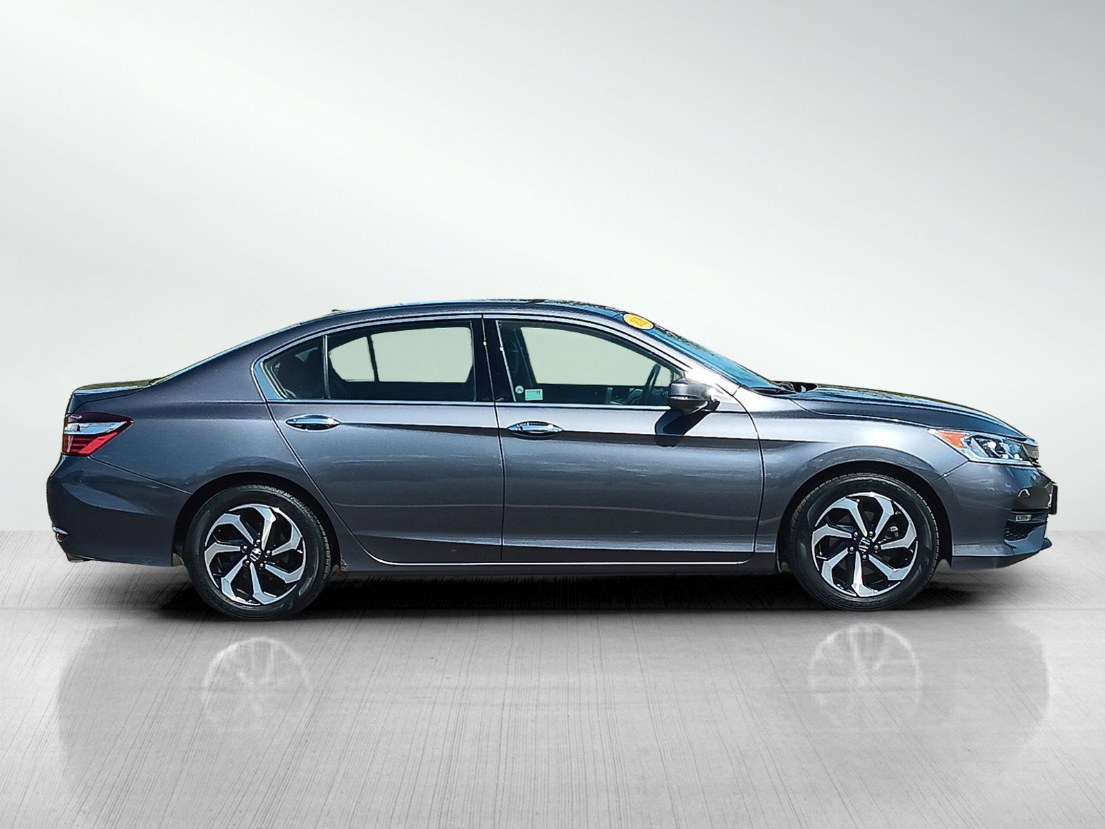 Used 2016 Honda Accord EX-L image 8