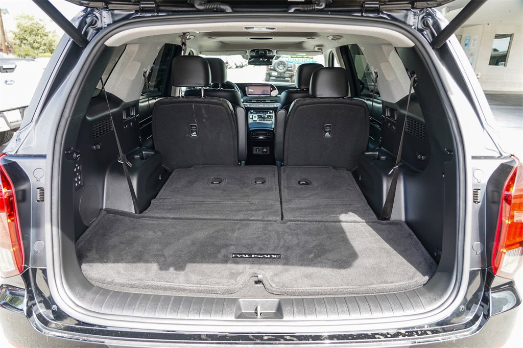 Used 2022 Hyundai Palisade Limited w/ Cargo Package image 26