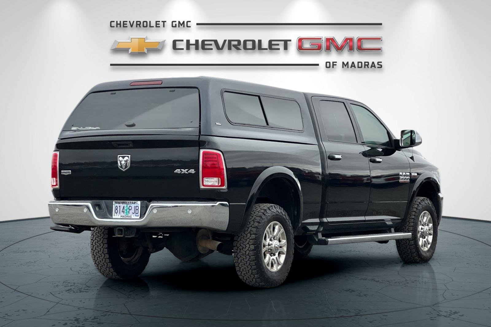 Used 2017 RAM 3500 Laramie image 3