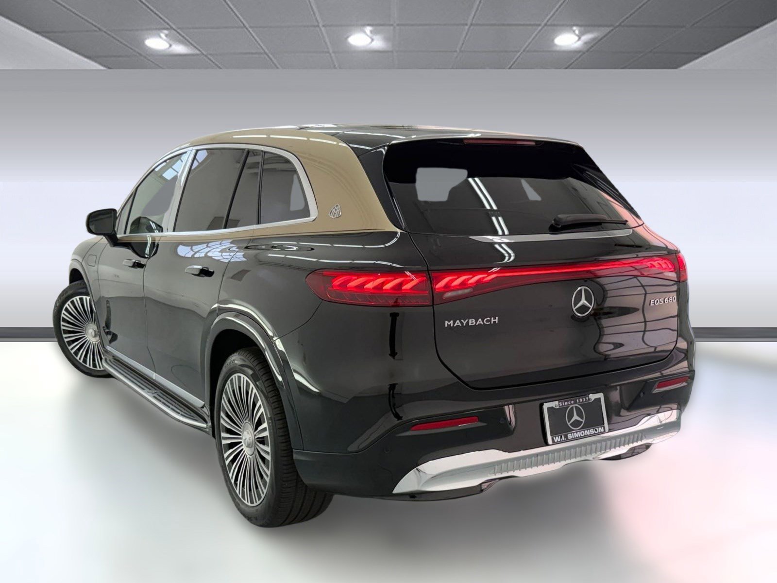 Certified 2024 Mercedes-Benz Maybach EQS 680 4MATIC image 3